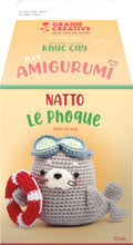 Natto die Robbe – Minigurumi Häkel-Kit 